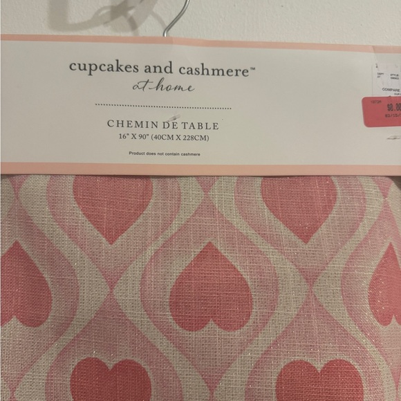 Cupcakes & Cashmere Pink Heart Table Runner Valentines - Picture 2 of 4